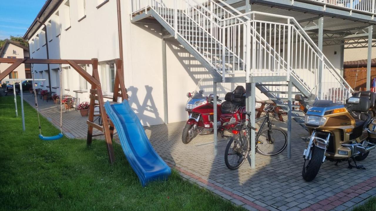 Pokoje Arka Międzywodzie Kültér fotó